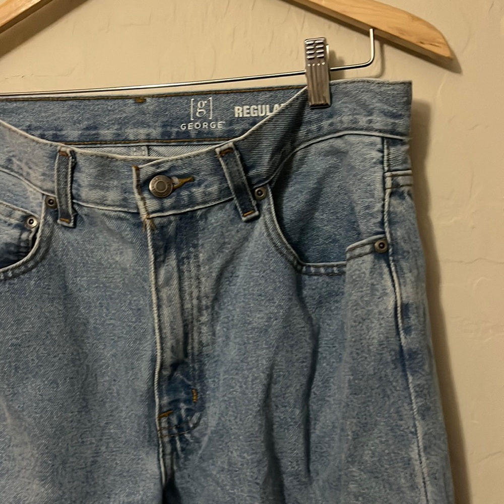 women size 32x30 jeans, blue